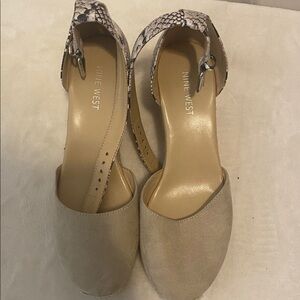 Nine West Beige and Snake Print Sandals Wedges like new.